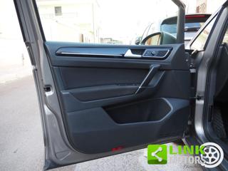 VOLKSWAGEN Golf Sportsvan usata, con Sensori di parcheggio posteriori