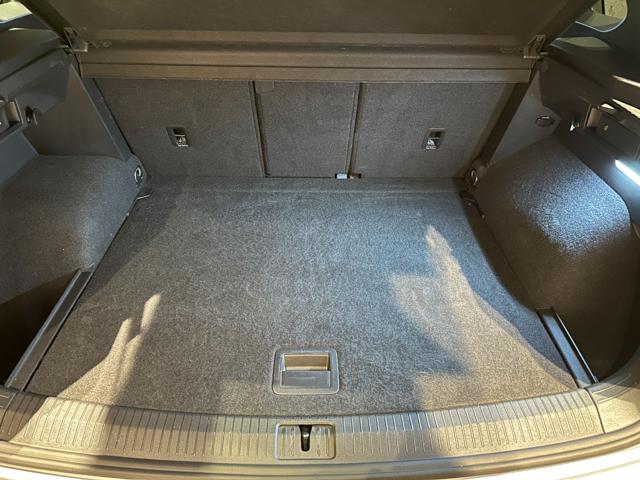 VOLKSWAGEN Tiguan usata, con Fendinebbia