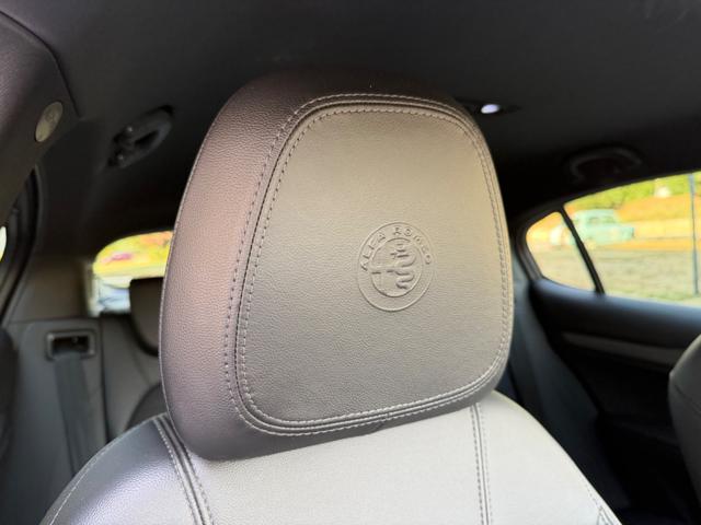 ALFA ROMEO Stelvio usata, con Portellone posteriore elettrico