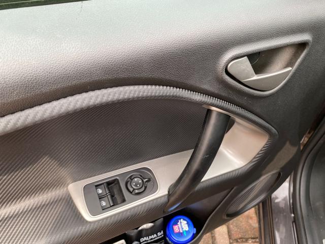 ALFA ROMEO MiTo usata, con Park Distance Control