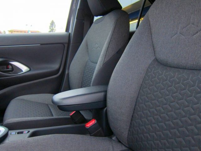 TOYOTA Yaris Cross usata, con Touch screen