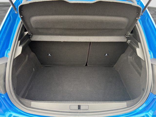 PEUGEOT 208 usata 12