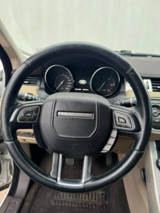 LAND ROVER Range Rover Evoque usata, con Autoradio