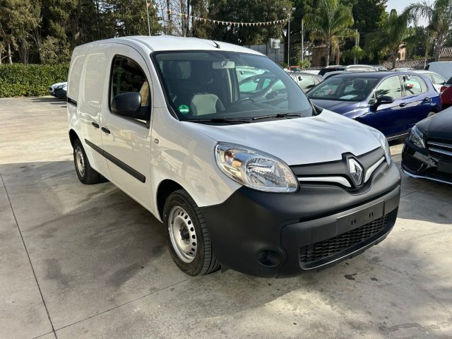 RENAULT Kangoo usata, con Alzacristalli elettrici