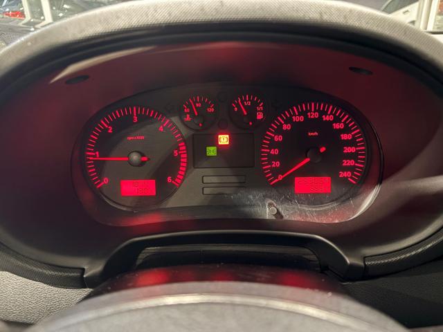 SEAT Leon usata, con ESP