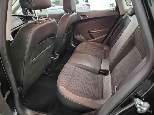OPEL Astra usata, con Sedile posteriore sdoppiato