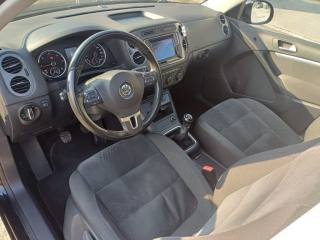 VOLKSWAGEN Tiguan usata, con Autoradio