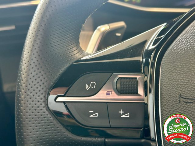 PEUGEOT 2008 usata, con Luci diurne LED