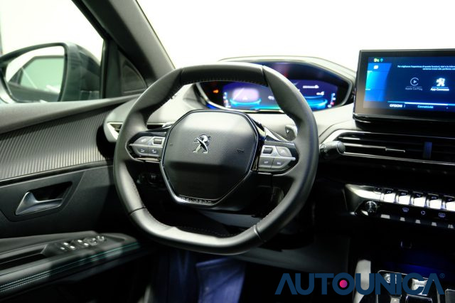 PEUGEOT 3008 usata, con Sensore di luce