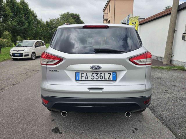 FORD Kuga usata, con Autoradio