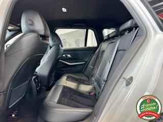 BMW 320 usata, con Leve al volante