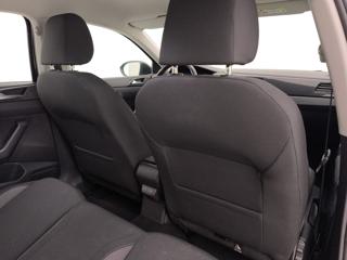 VOLKSWAGEN Taigo usata, con Isofix