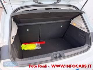 RENAULT Clio usata, con Autoradio digitale