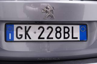 PEUGEOT 2008 usata 32