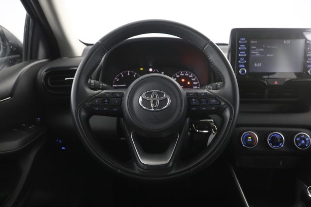 TOYOTA Yaris usata 5