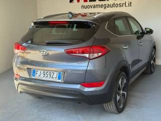 HYUNDAI Tucson usata, con Autoradio