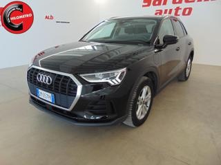 AUDI Q3 45 TFSI quattro S tronic Bus. PLUG IN
