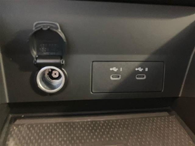 RENAULT Captur usata 27