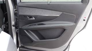 PEUGEOT 5008 usata 54