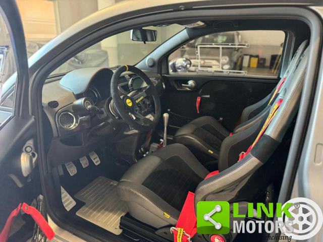 ABARTH 695 usata 17
