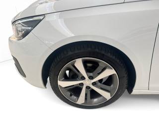 PEUGEOT 308 usata, con Sistema di navigazione