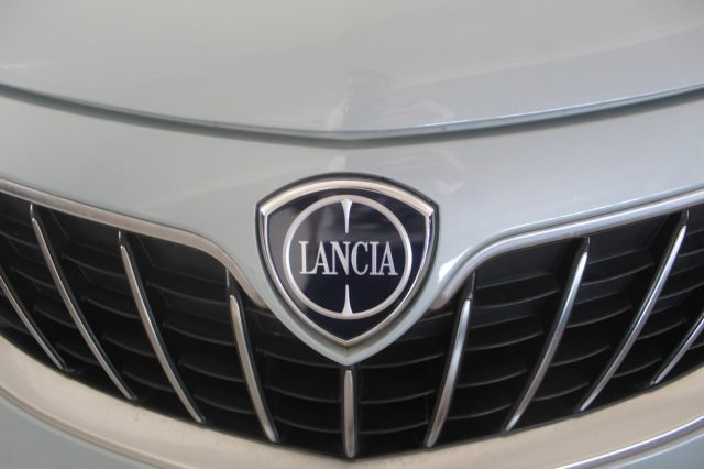 LANCIA Ypsilon usata, con Sensori di parcheggio posteriori