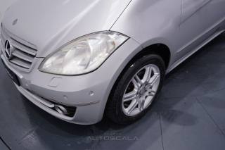 MERCEDES-BENZ A 180 usata 24