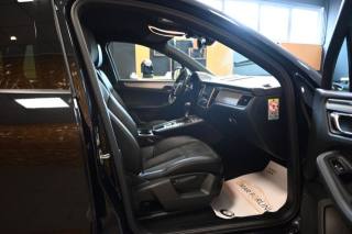 PORSCHE Macan usata 36