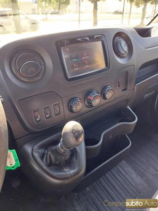 RENAULT Master usata 19