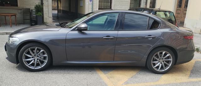 ALFA ROMEO Giulia usata, con Fari Xenon