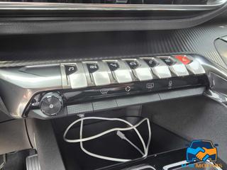 PEUGEOT 3008 usata, con Park Distance Control