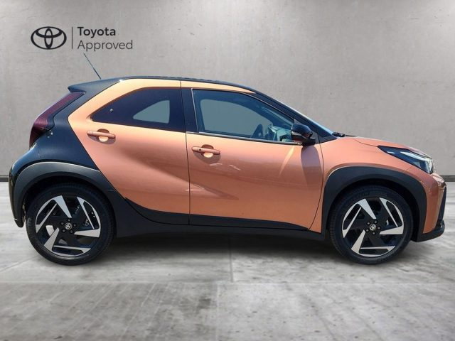 TOYOTA Aygo X usata, con Antifurto