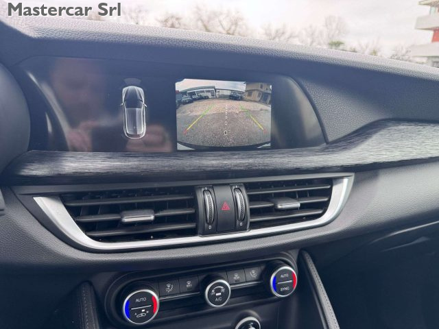 ALFA ROMEO Stelvio usata, con Sistema di navigazione