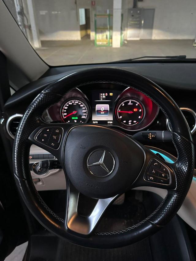 MERCEDES-BENZ V 250 usata, con Sedili riscaldati