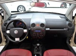 VOLKSWAGEN New Beetle usata, con Autoradio