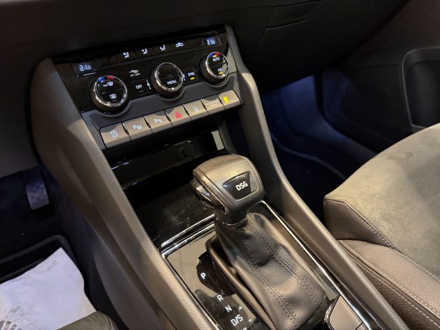 SKODA Karoq usata, con Park Distance Control