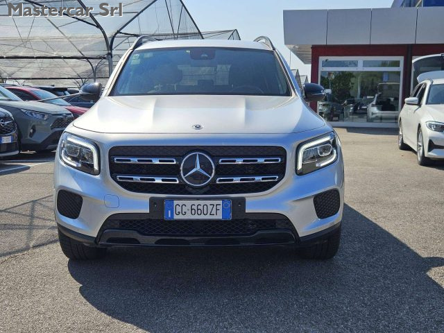 MERCEDES-BENZ GLB 200 usata, con Airbag