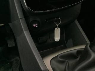RENAULT Clio usata, con Sensore di luce