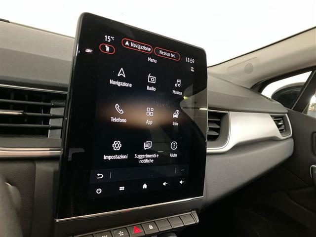 RENAULT Captur usata, con USB