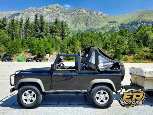 LAND ROVER Defender usata 16