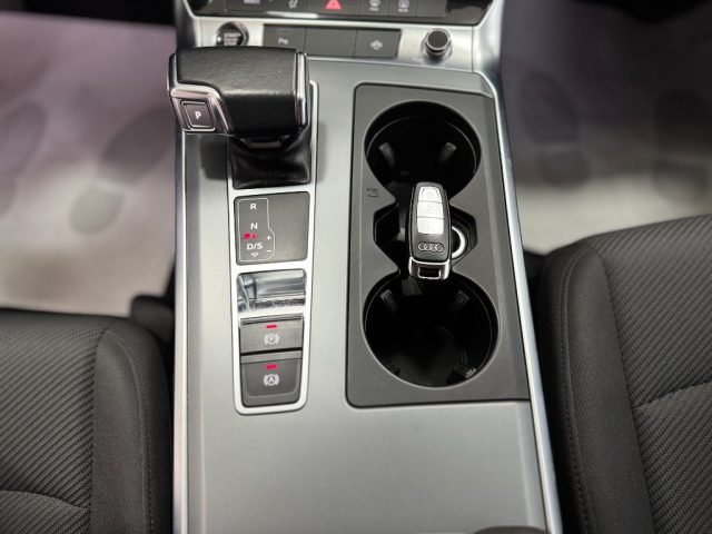 AUDI A6 usata, con USB