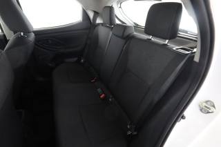 TOYOTA Yaris usata 3