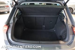 VOLKSWAGEN Tiguan usata, con Bracciolo