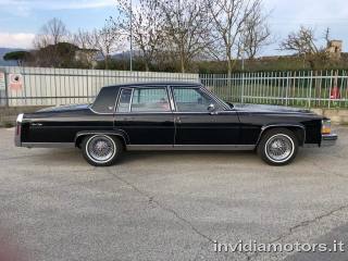 CADILLAC Fleetwood usata 0