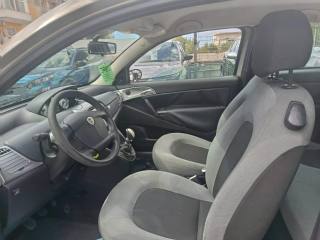 LANCIA Ypsilon usata, con Autoradio