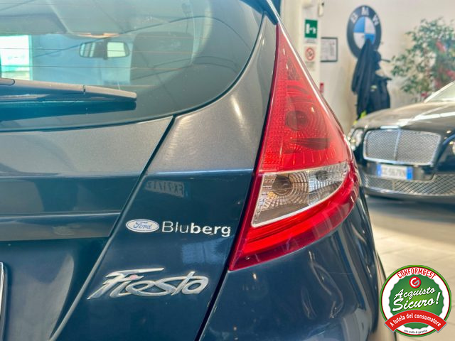 FORD Fiesta usata, con Autoradio