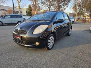 TOYOTA Yaris usata, con Airbag Passeggero