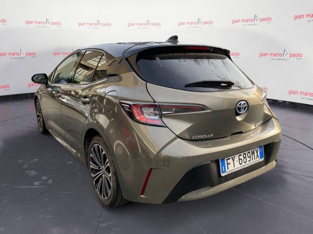 TOYOTA Corolla usata, con Autoradio