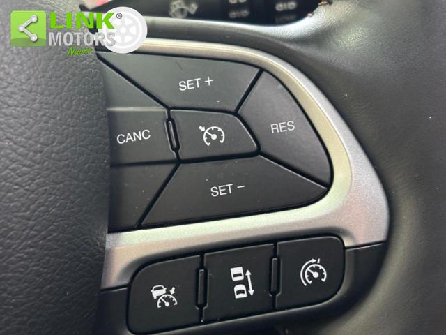 JEEP Compass usata, con Sedile posteriore sdoppiato