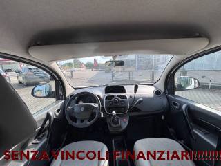 RENAULT Kangoo usata, con Autoradio digitale